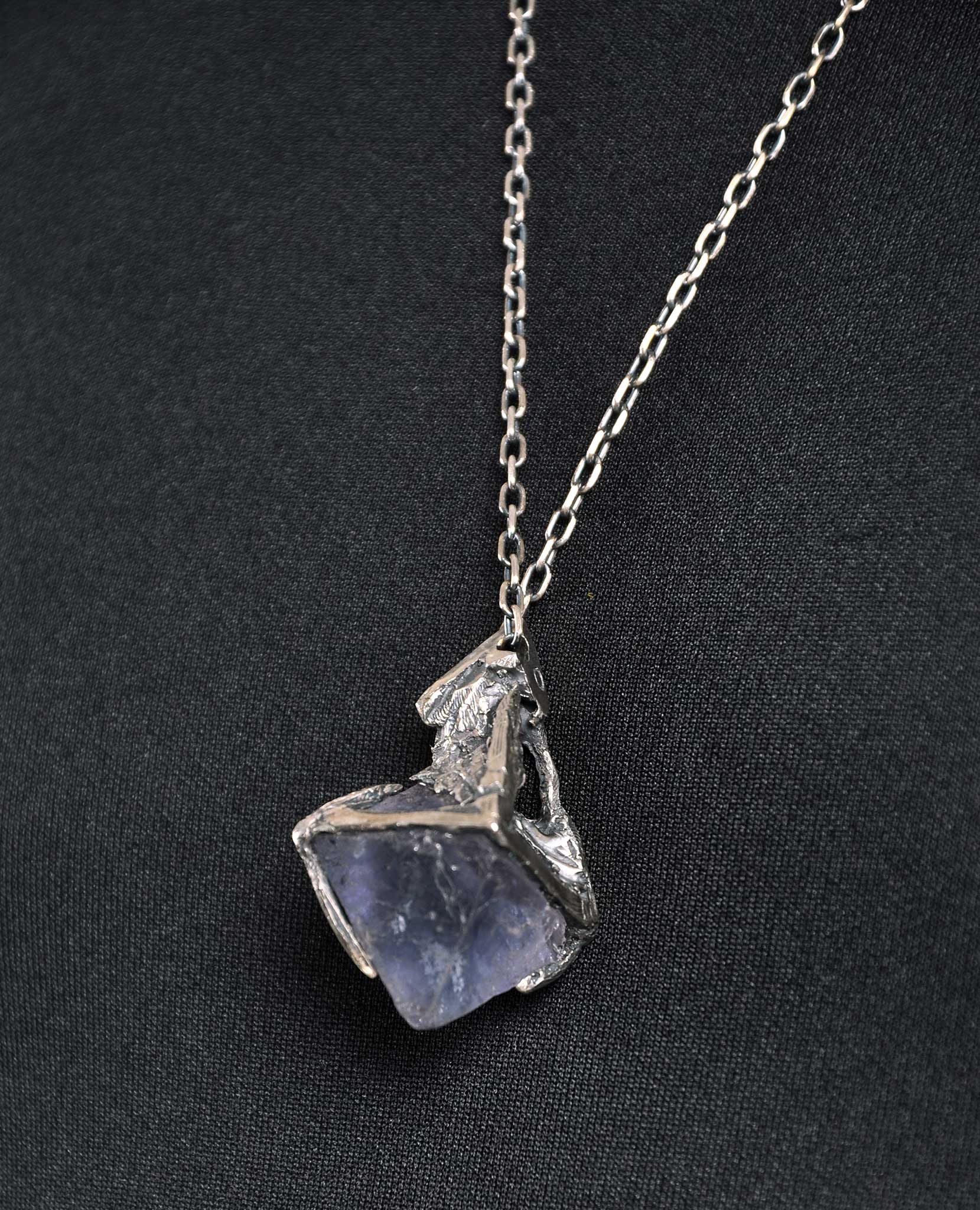 VIOLET FLUORITE PENDULUM - Image 5