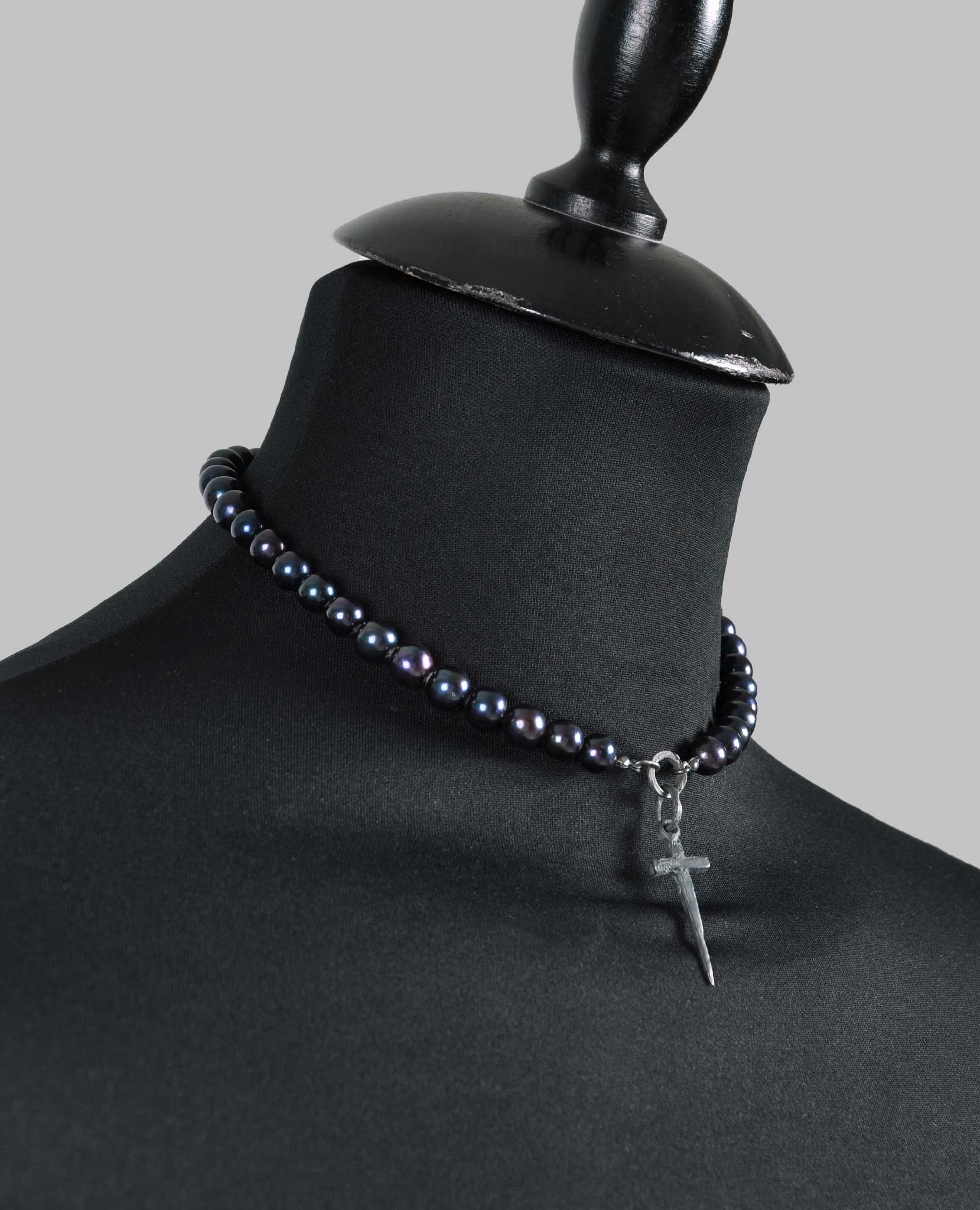 BLACK PEARL DAGGER CHOKER - Image 4