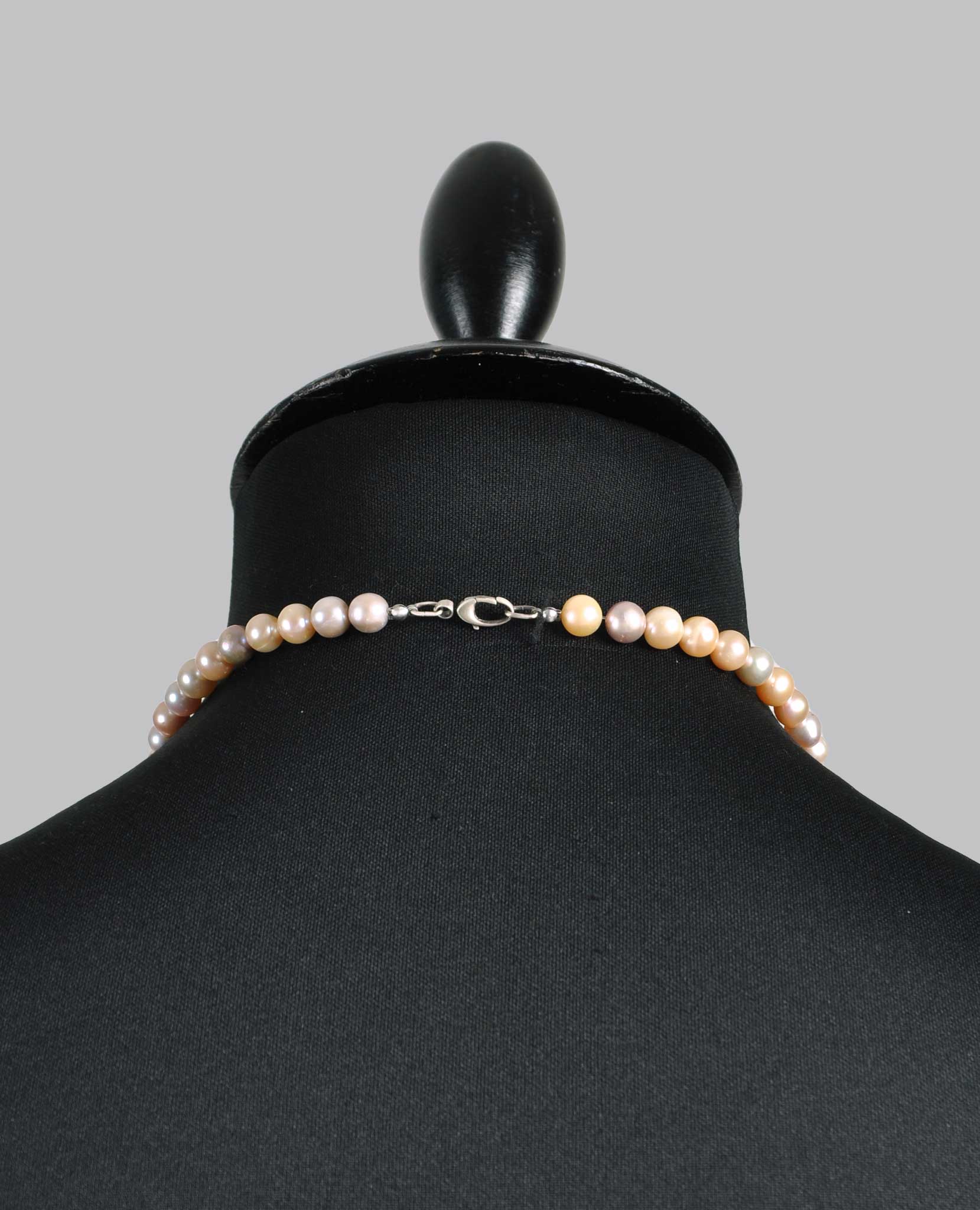 PINK PEARL DAGGER CHOKER - Image 7
