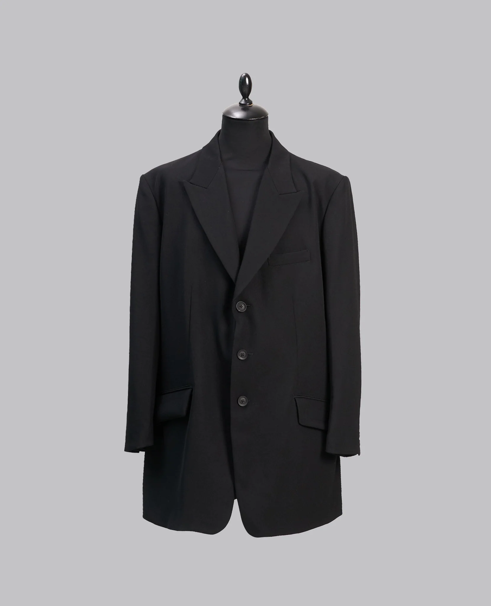 3 BUTTONS PEAK JKT