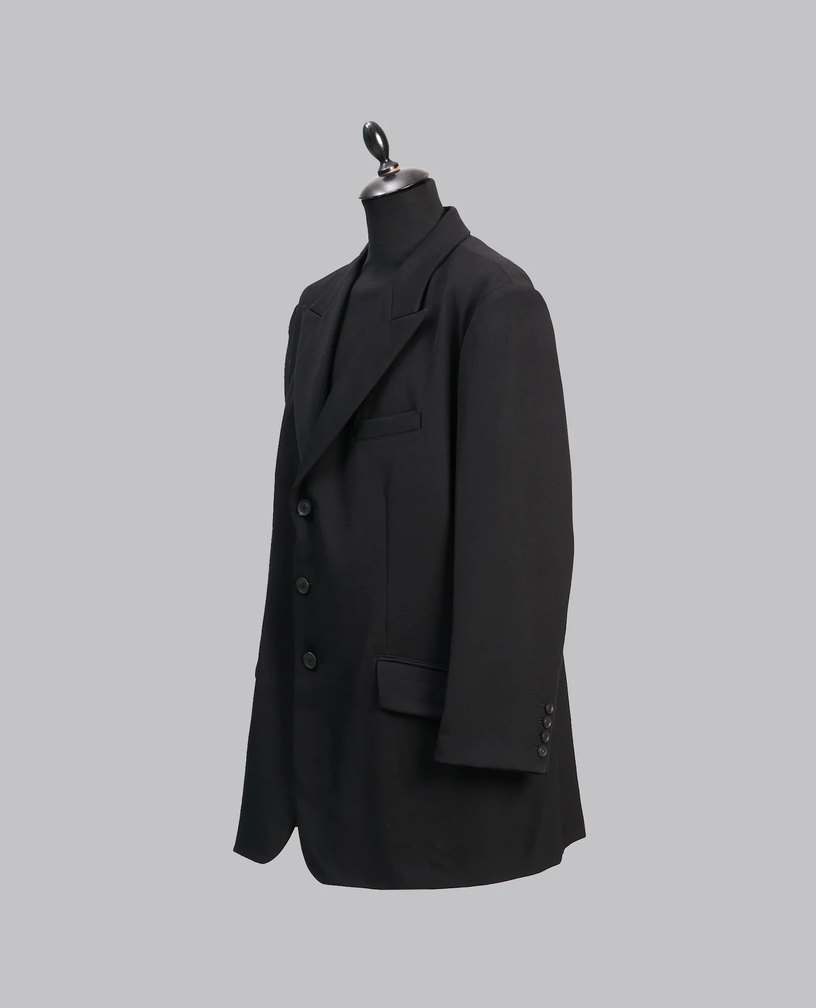 3 BUTTONS PEAK JKT - Image 3
