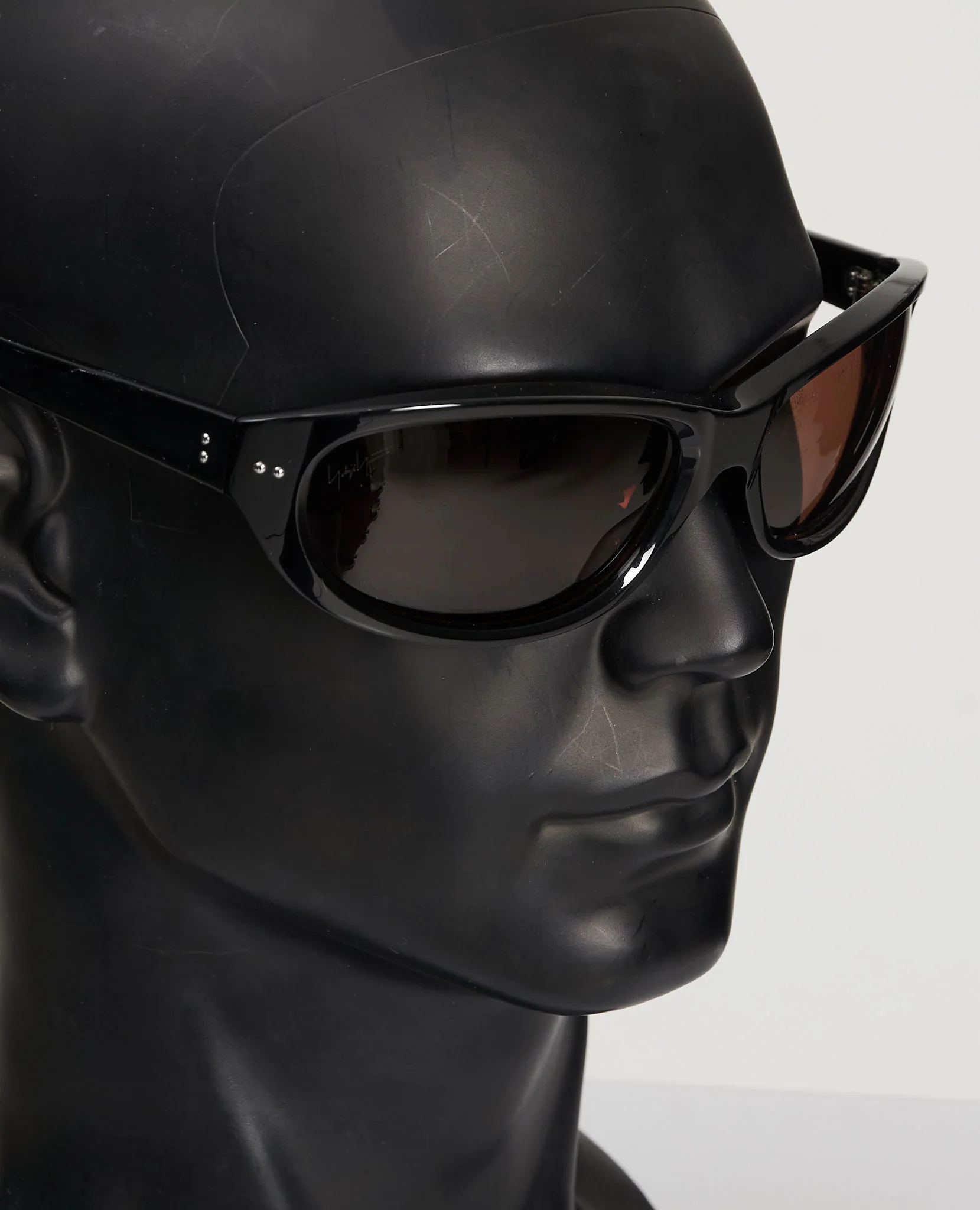 8-CURVE SUNGLASSES BROWN - Image 6