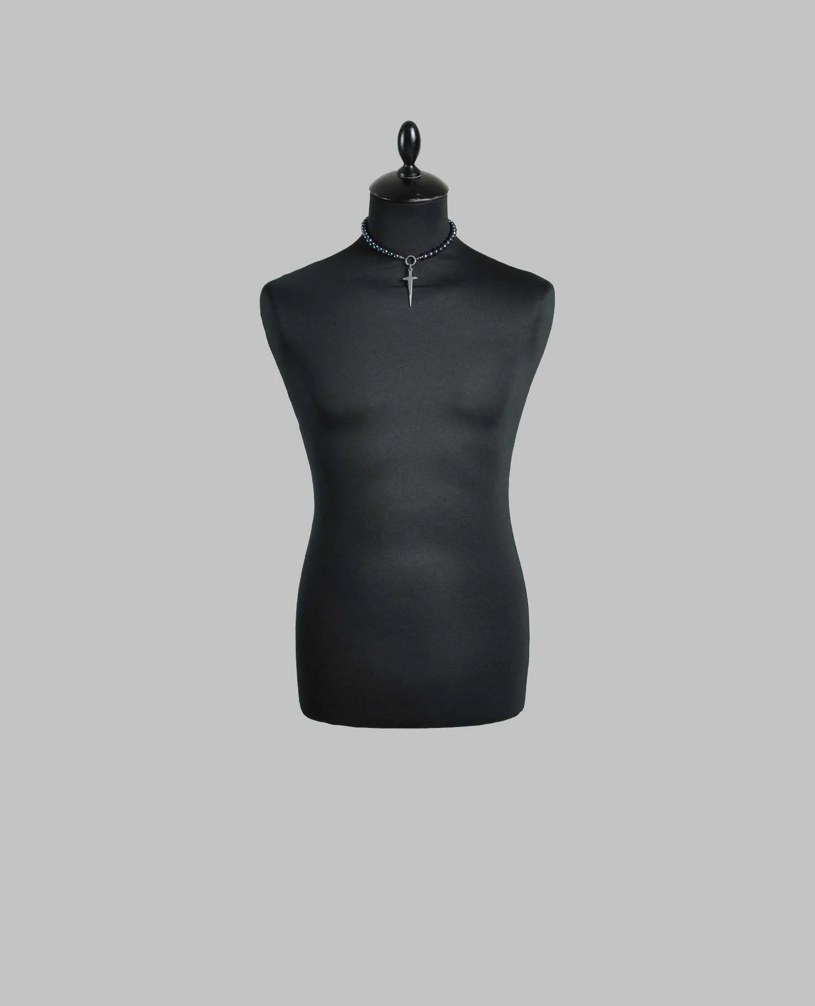 BLACK PEARL DAGGER CHOKER - Image 2