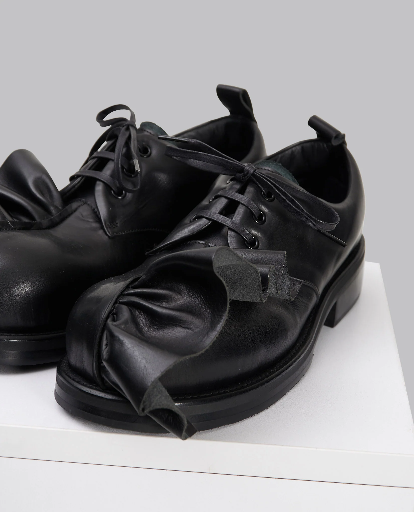CDG X KIDS LOVE GAITE FRILLED DERBYS - Image 2