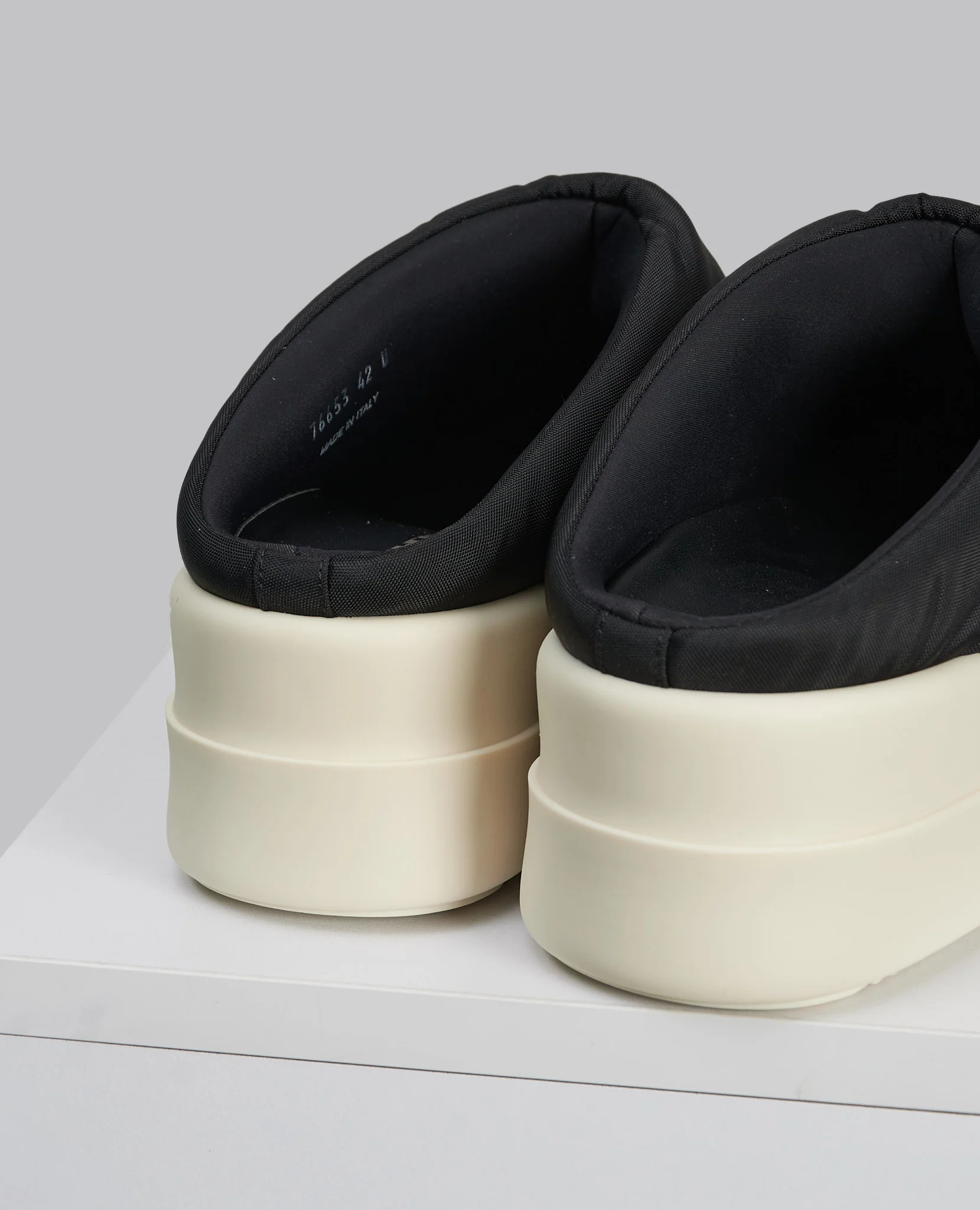 CONCORDIANS DRKSHDW MEGA BUMPER SLIP ON LUNAR - Image 6