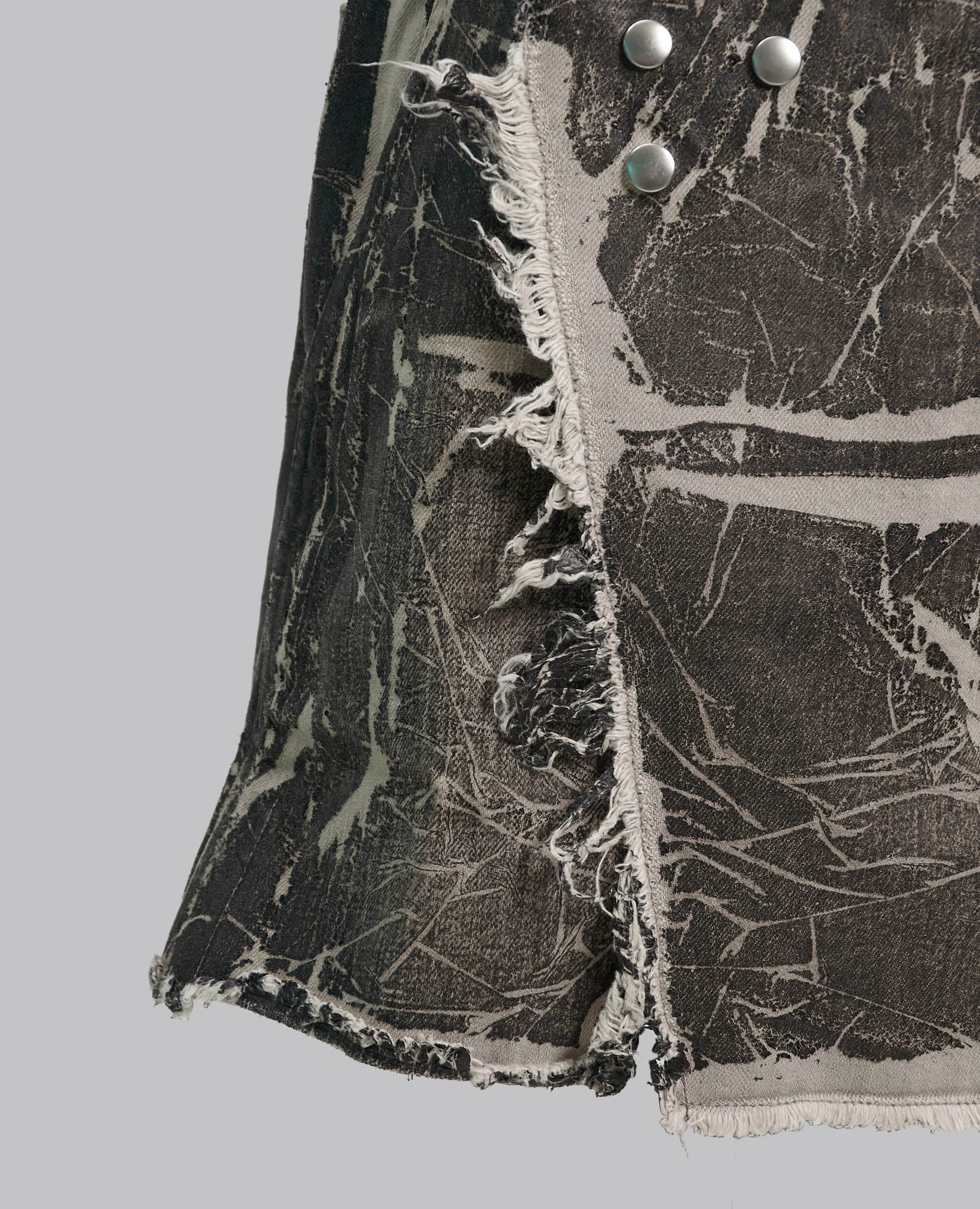 CONCORDIANS DRKSHDW SISYSNAP SKIRT - Image 7