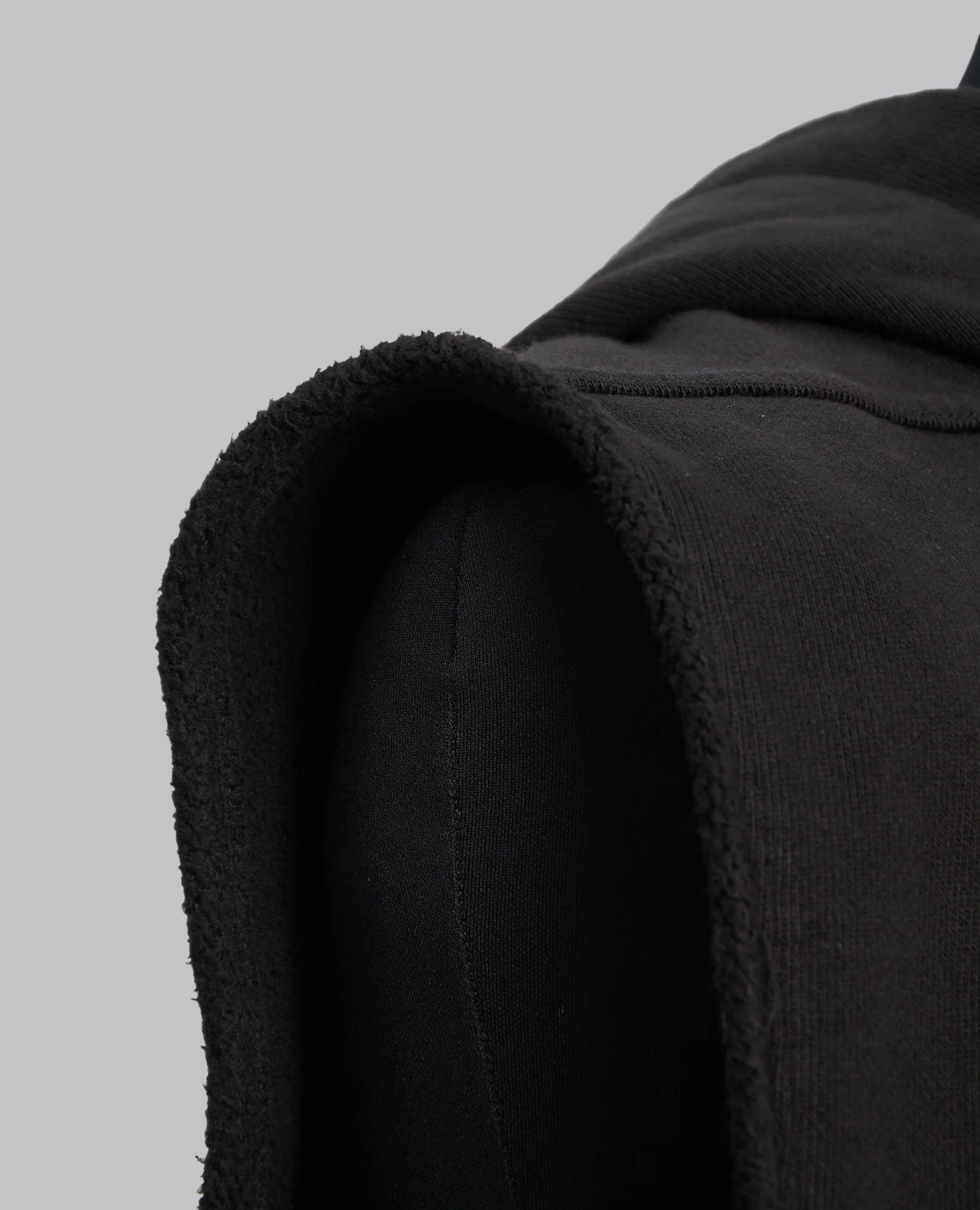 CONCORDIANS RUNWAY HOODED TUNIC - Image 12