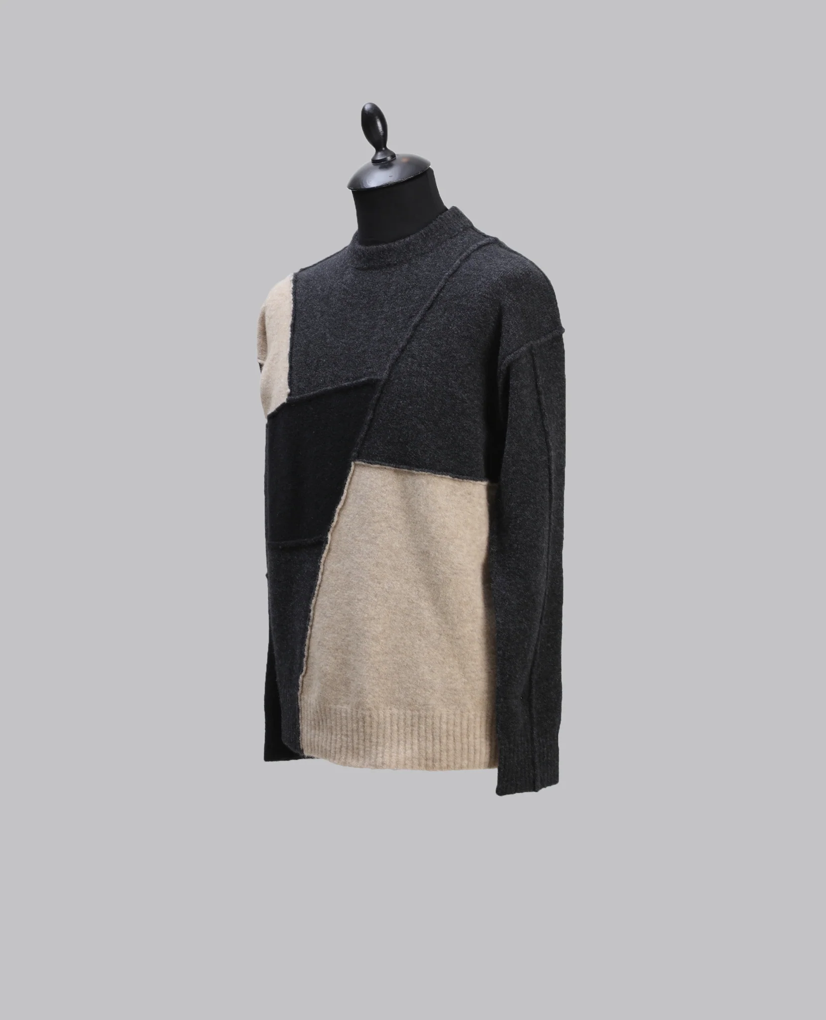 Contrast Panel Knit - Image 3