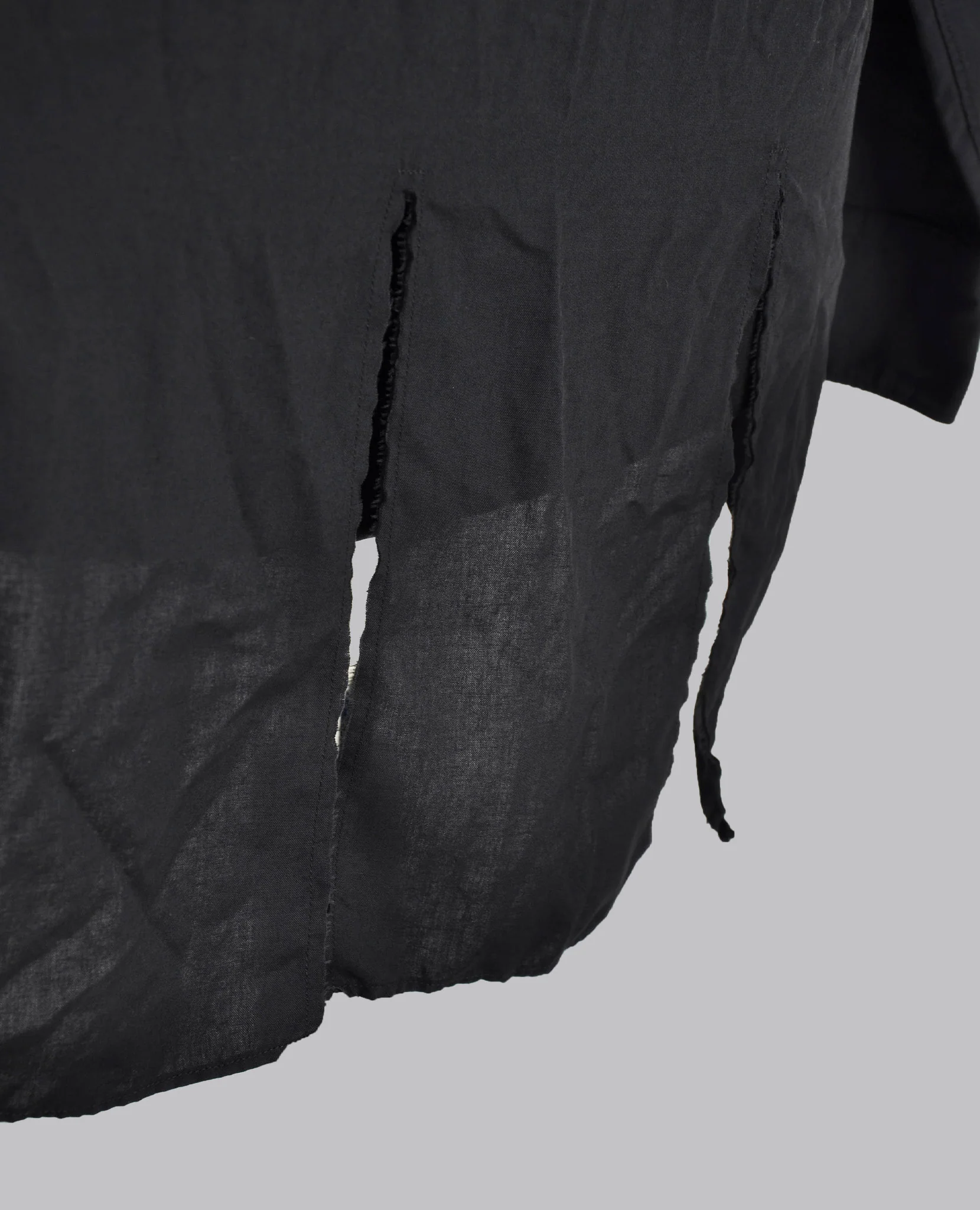 CUT-OUT STAND COLLAR SHIRT - Image 5