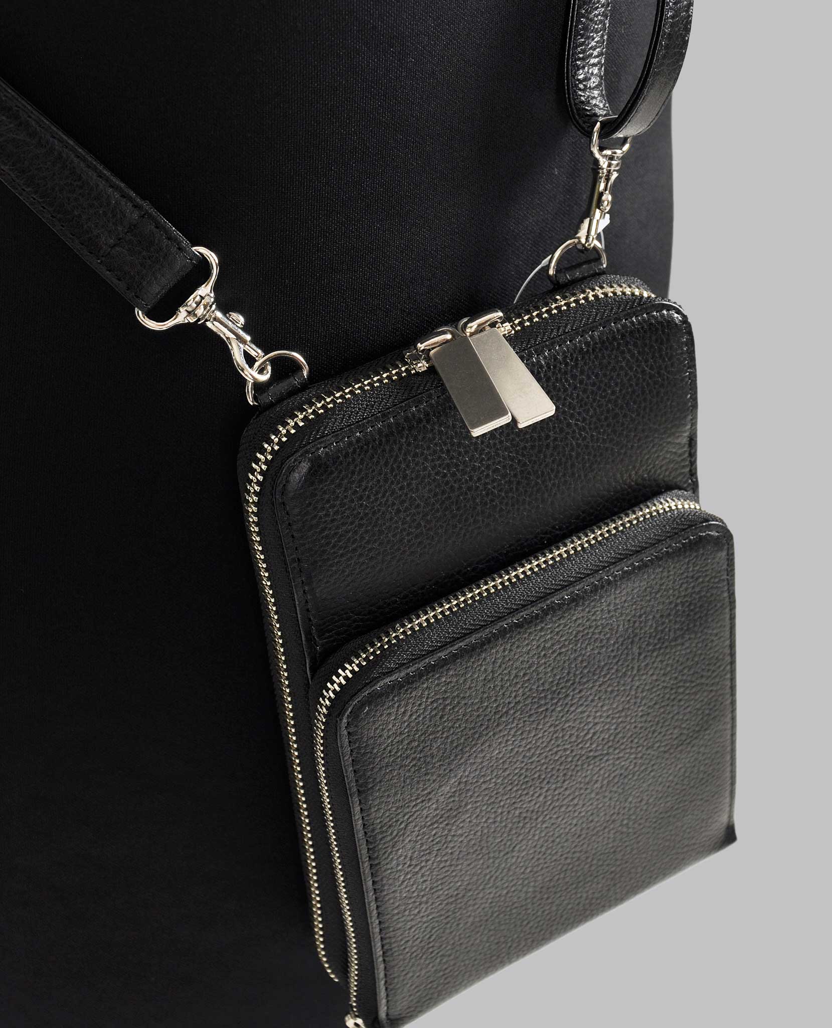 DOUBLE ZIP LEATHER PHONE CASE - Image 5