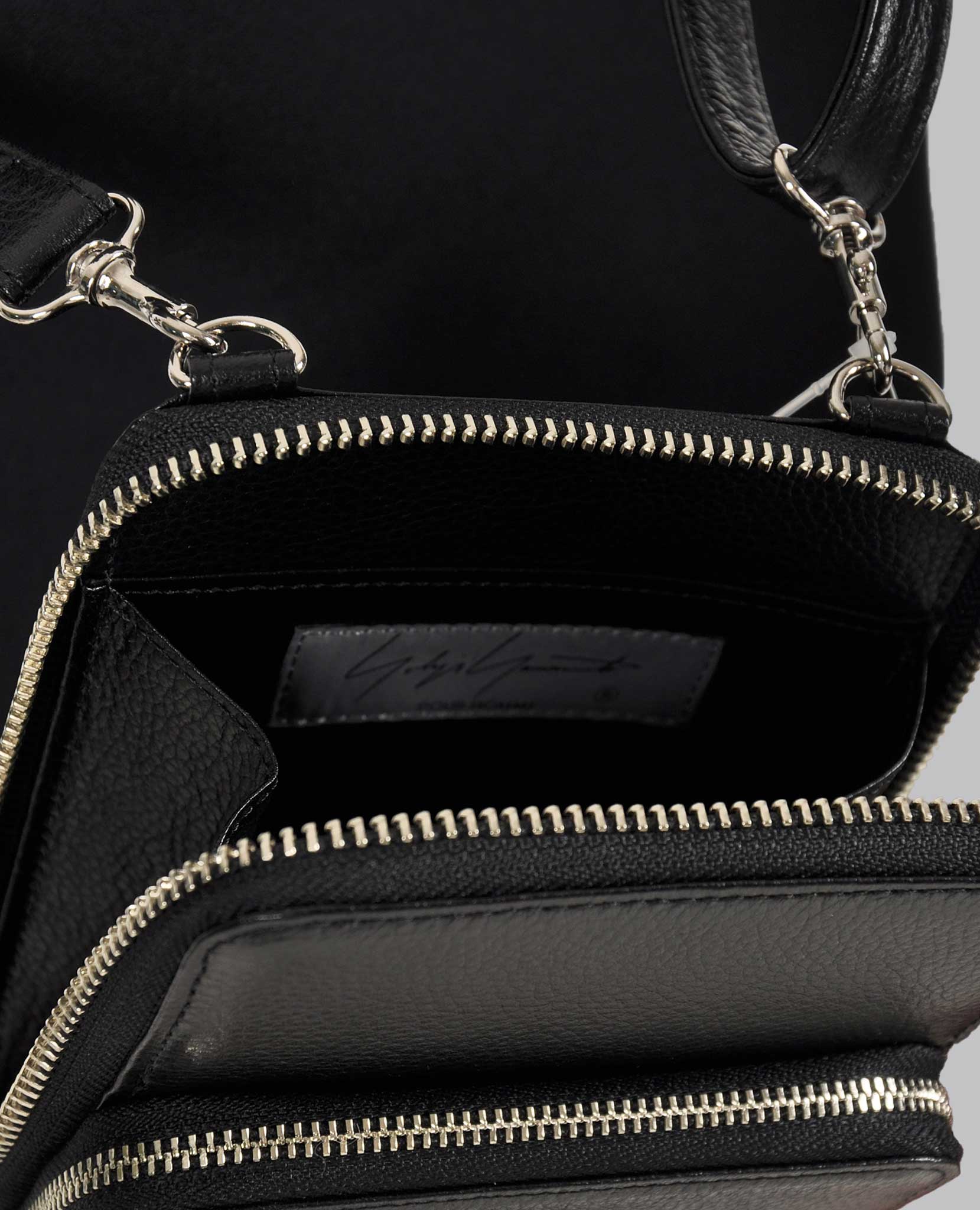 DOUBLE ZIP LEATHER PHONE CASE - Image 7