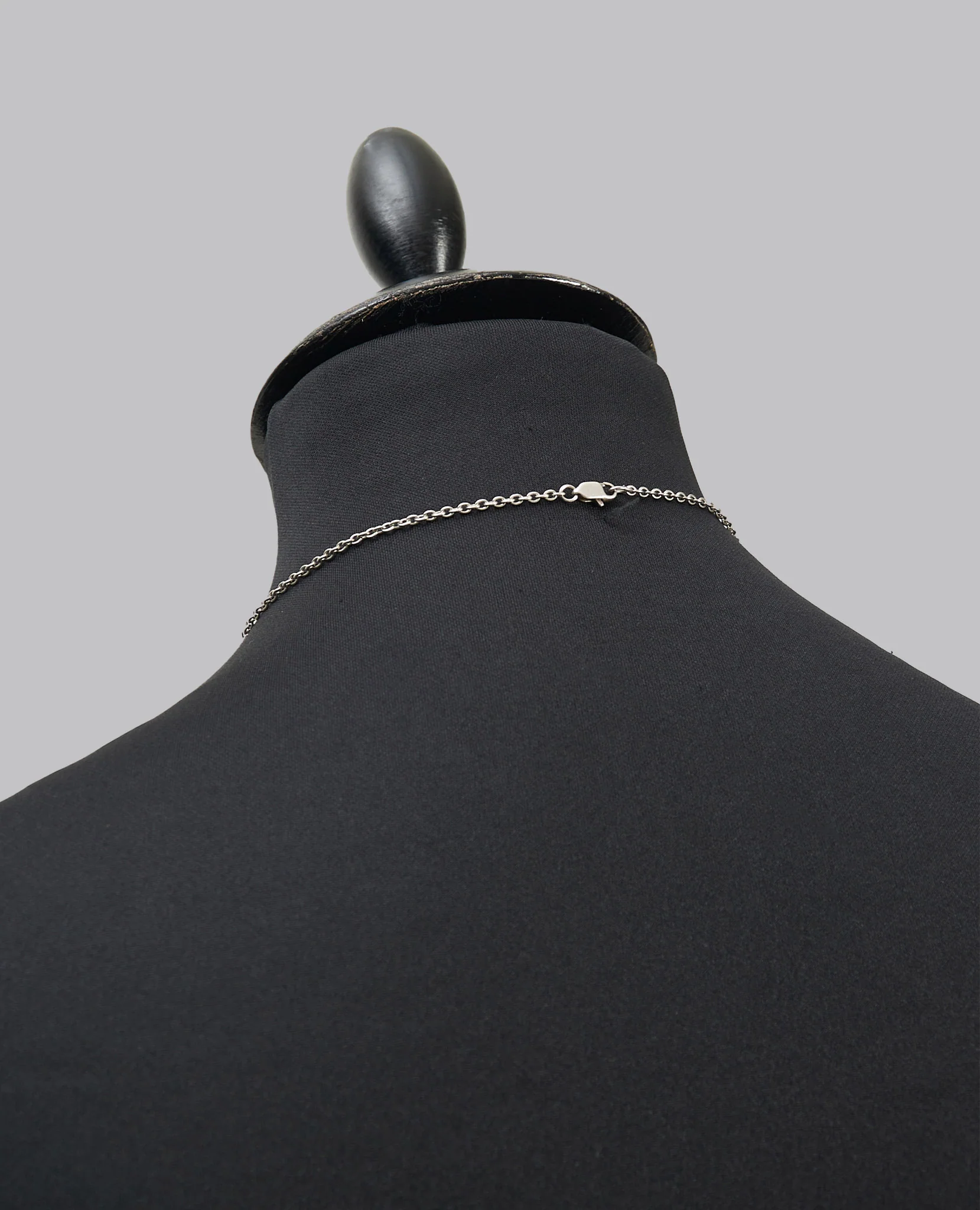 SAFETY PIN PENDANT - Image 5