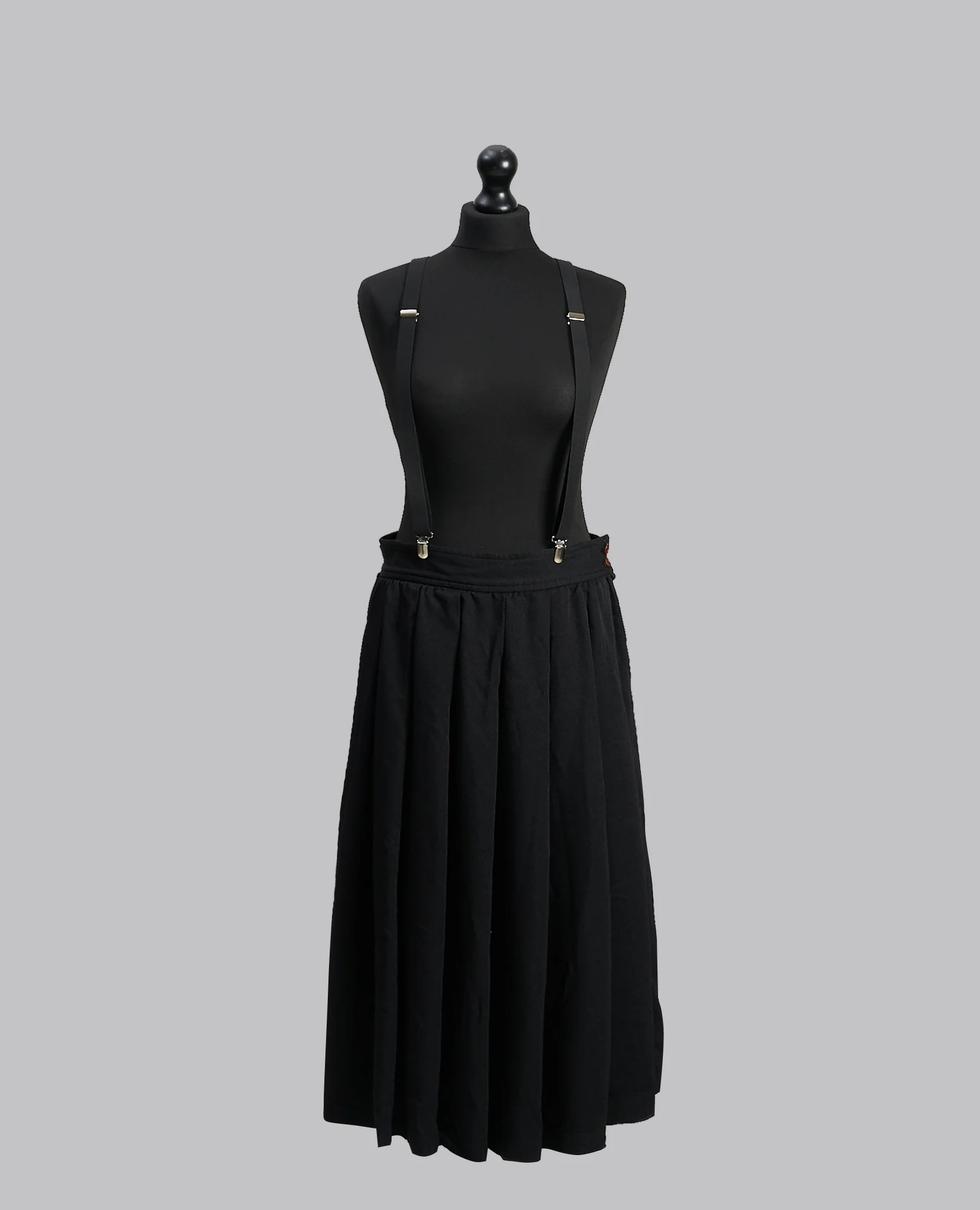 SUSPENDERS SKIRT