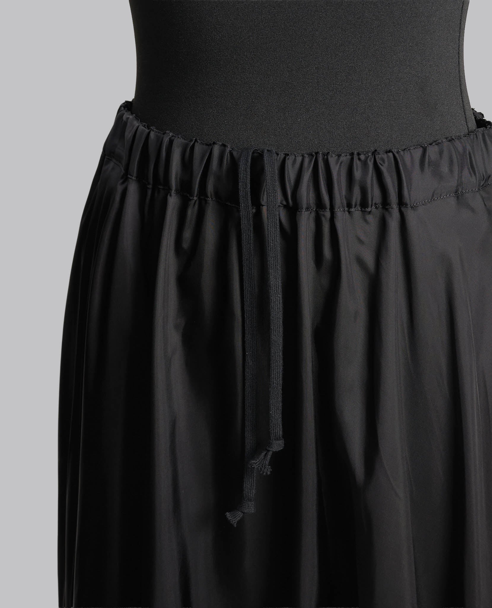 TASSEL SKIRT - Image 9