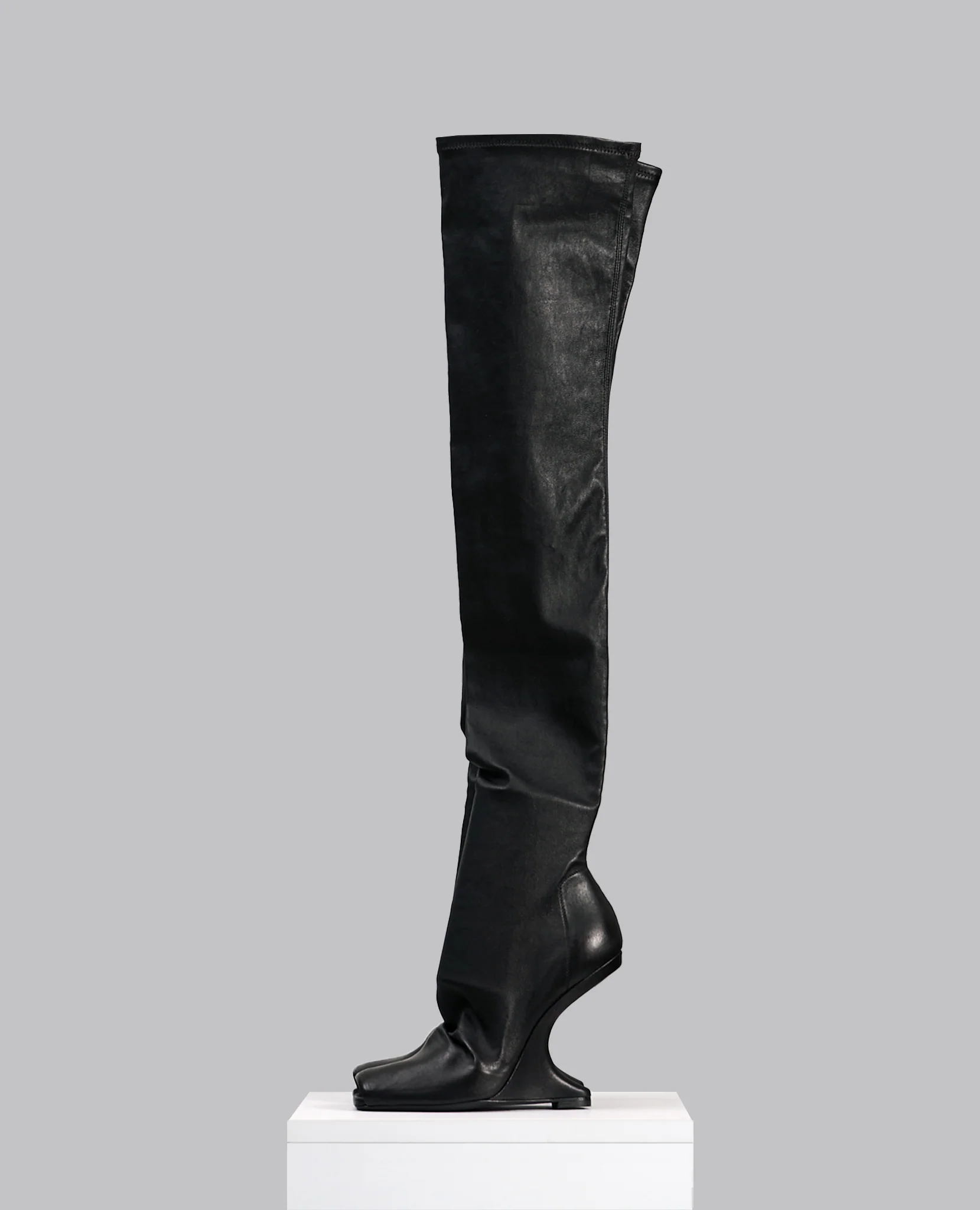 TEMPLE LILIES CANTILEVER 11 BOOT - Image 3