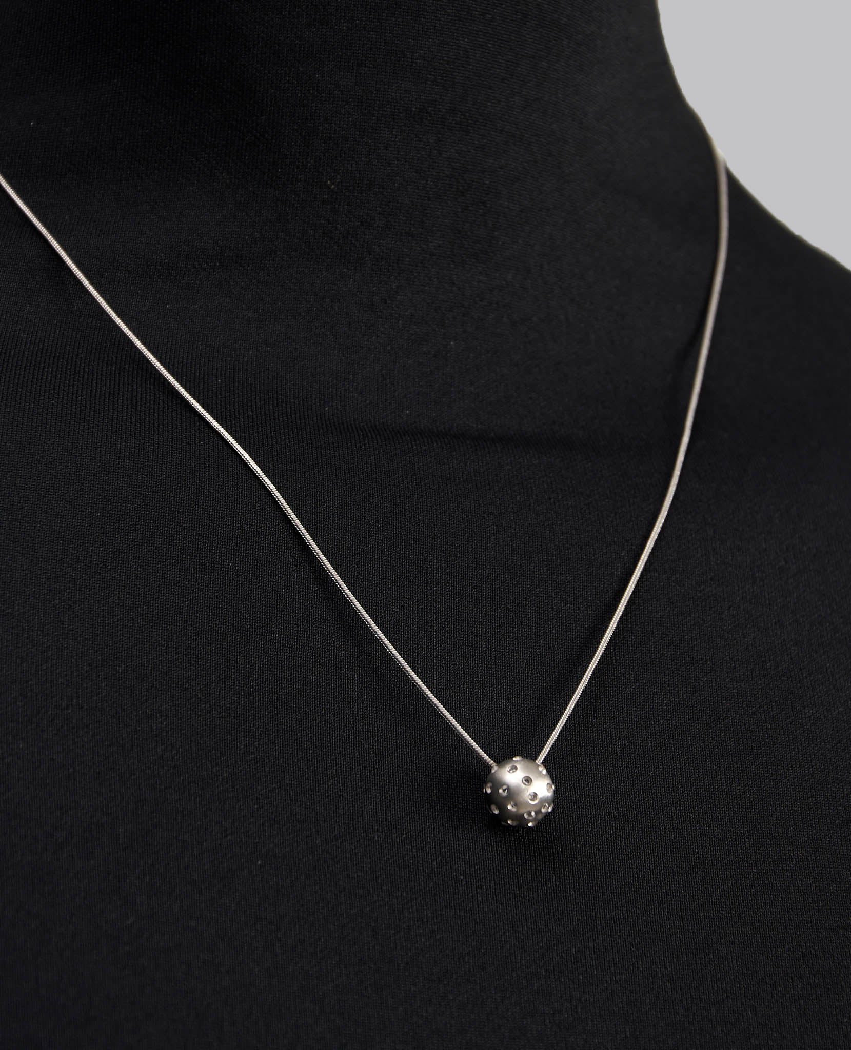 TEMPLE MINI ORB PENDANT - Image 4