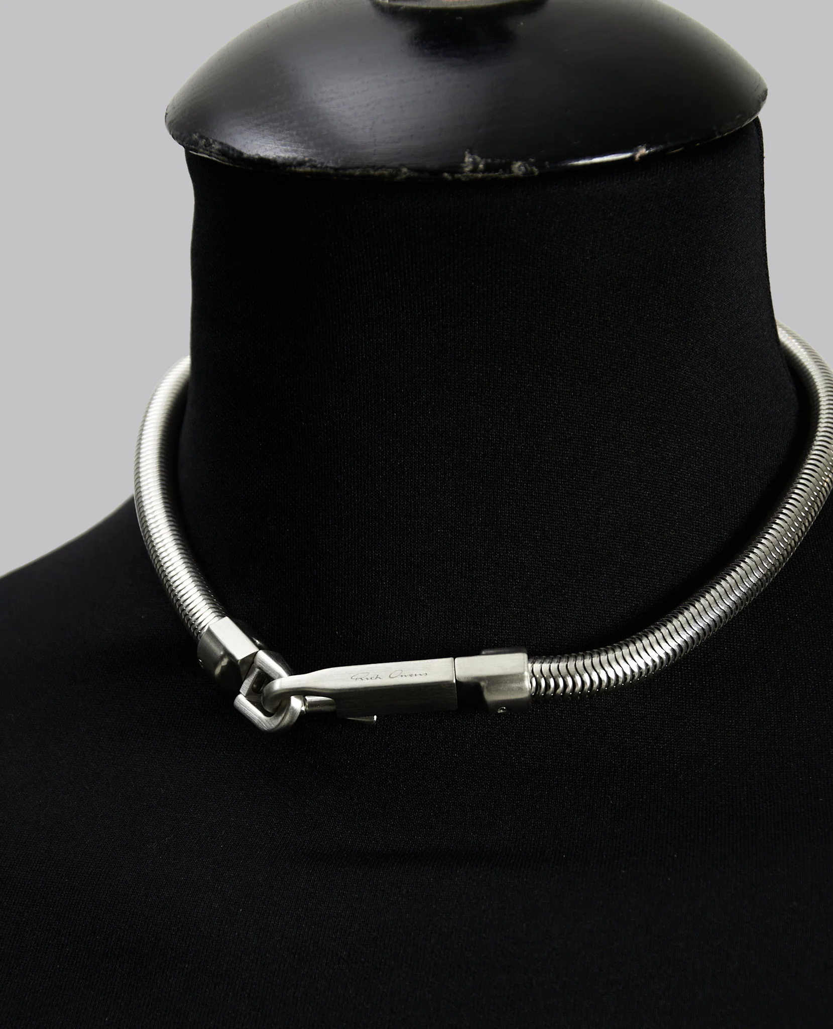 TEMPLE SNAKE NECKLACE - Image 7