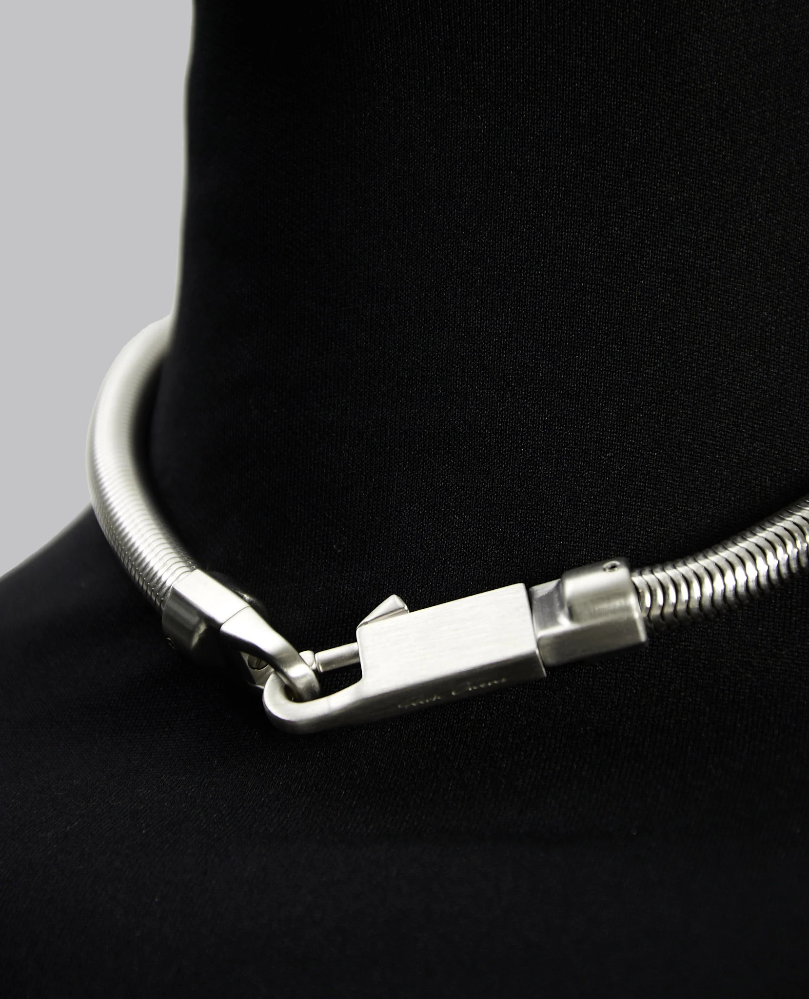 TEMPLE SNAKE NECKLACE - Image 8