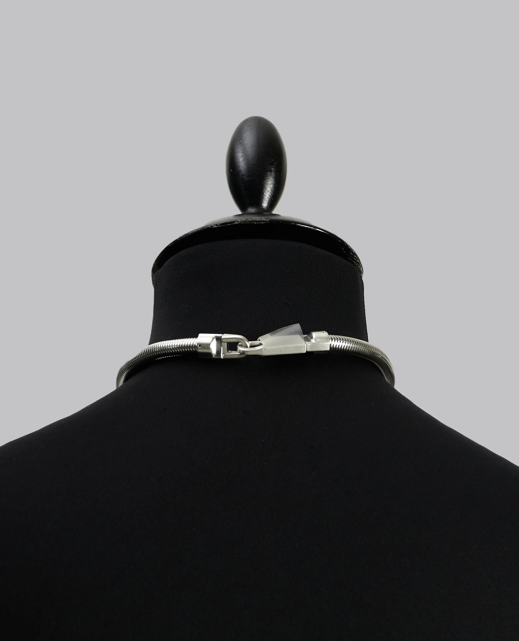 TEMPLE SNAKE NECKLACE - Image 9