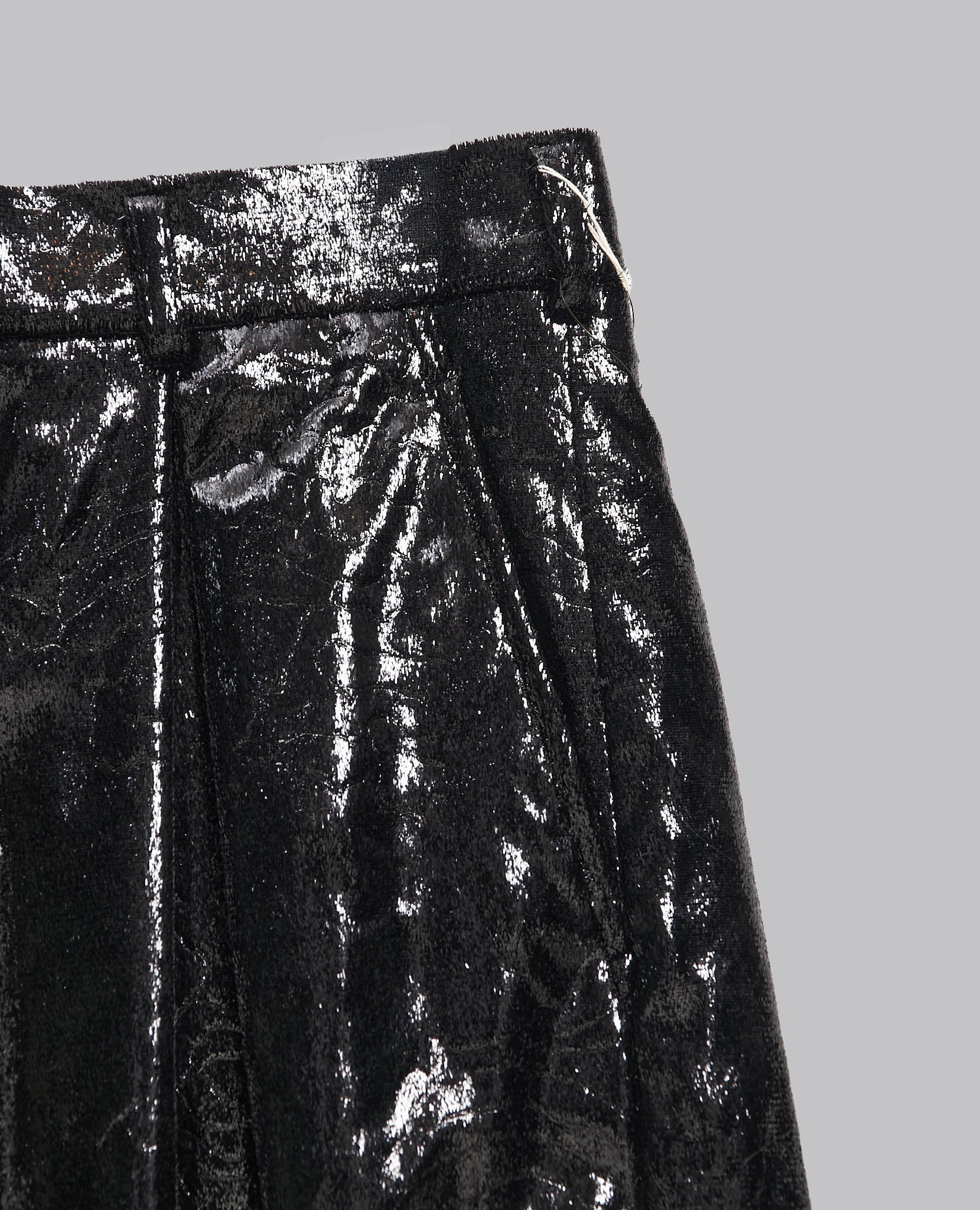 TEXTURED SHINY SHORTS - Image 7