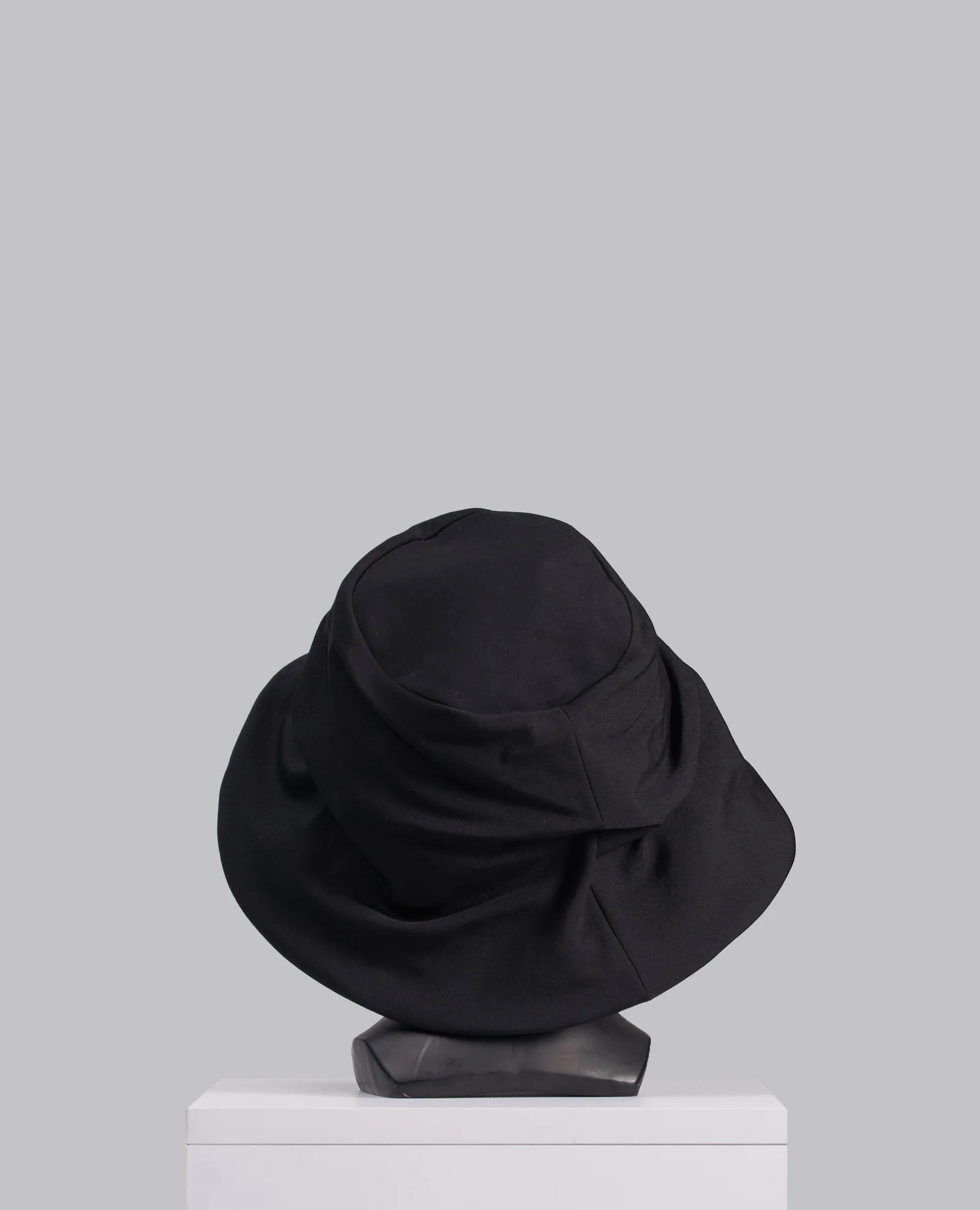 WOOL CROCHET HAT - Image 5
